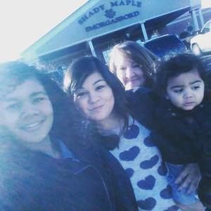 Meet your Posher, Anj